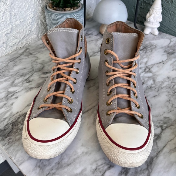 Converse Shoes - High top converse